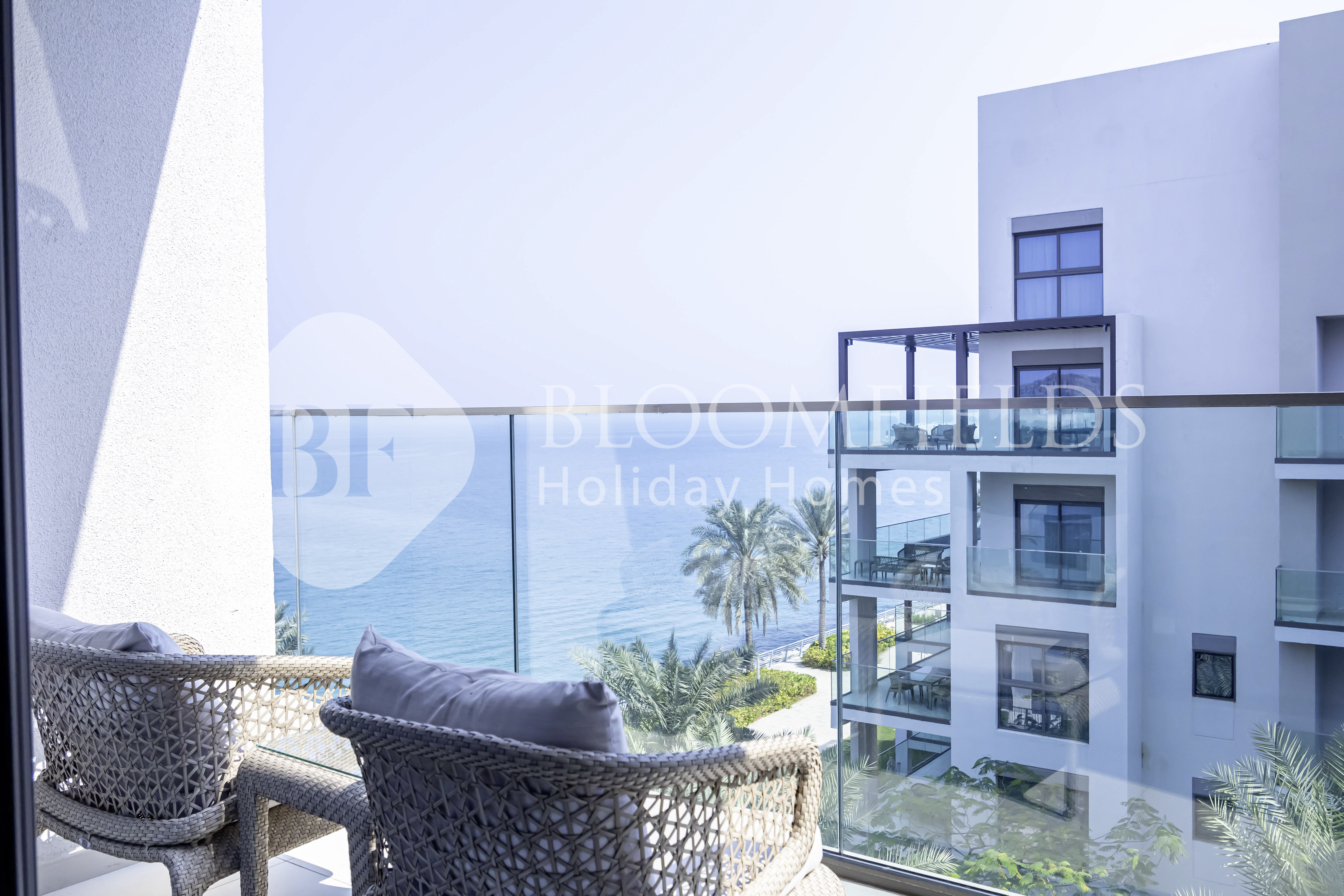 Resort Holiday | Flexible Stay | Beach Access