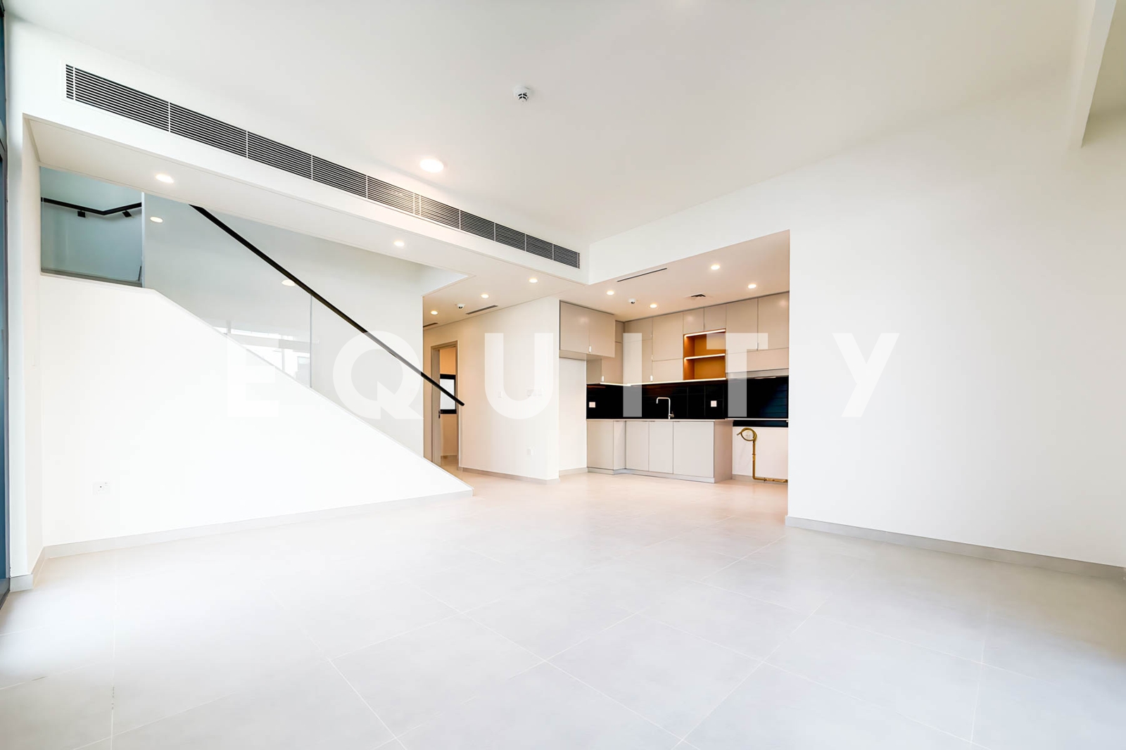 Single Row | Corner Plot | Park-Facing | Brand New