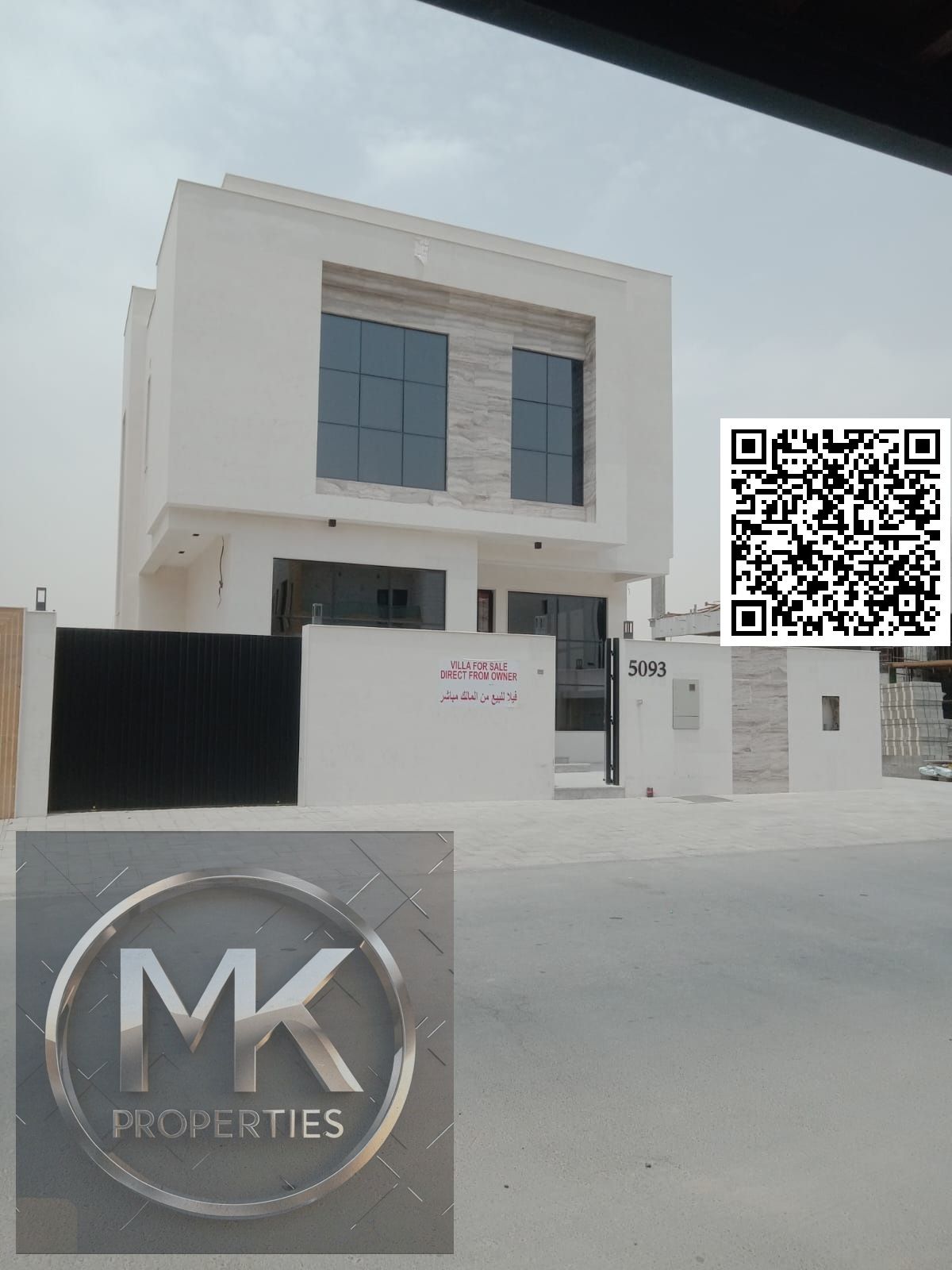 The Best Prime Location ready to move in Executive royal design Villa for sale in Al Yasmeen Ajman.