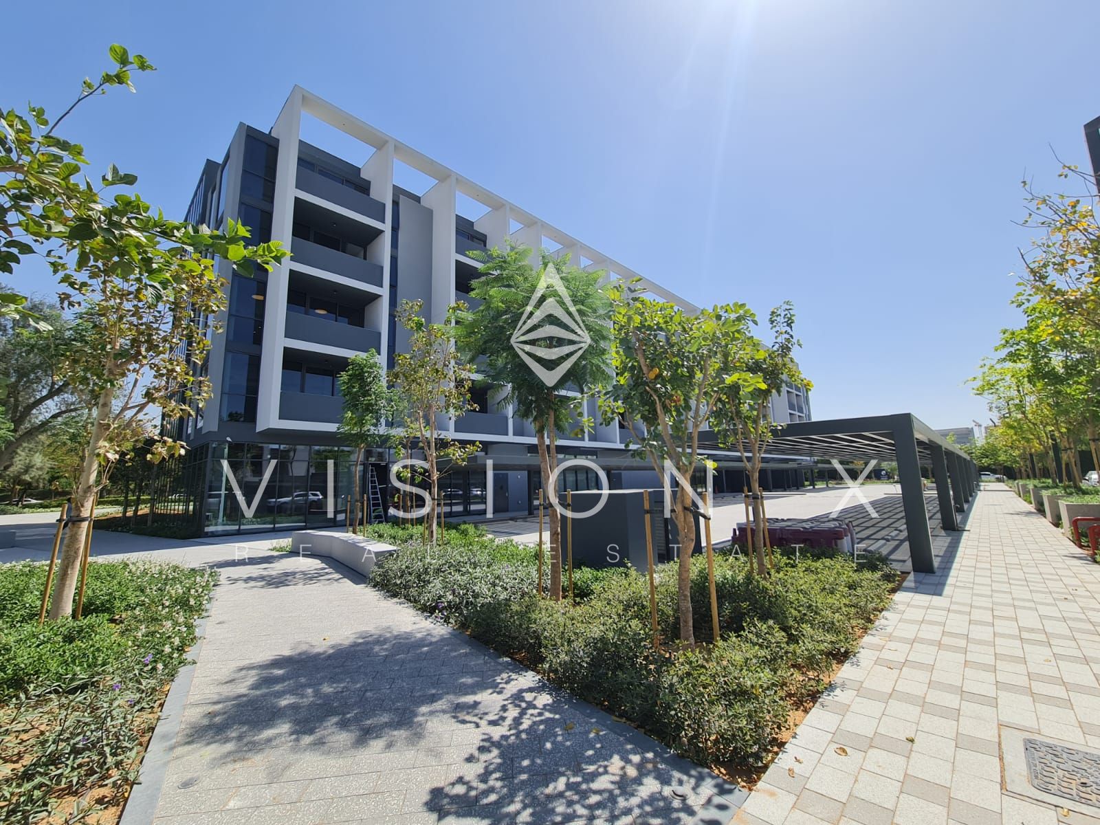 Stunning & Spacious | Ready Apartment | Prime Aljada