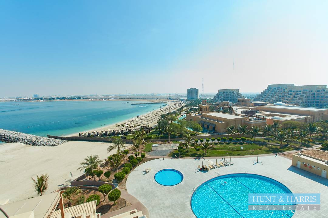 3 Bedroom for Sale Al Marjan Island - Large Terrace