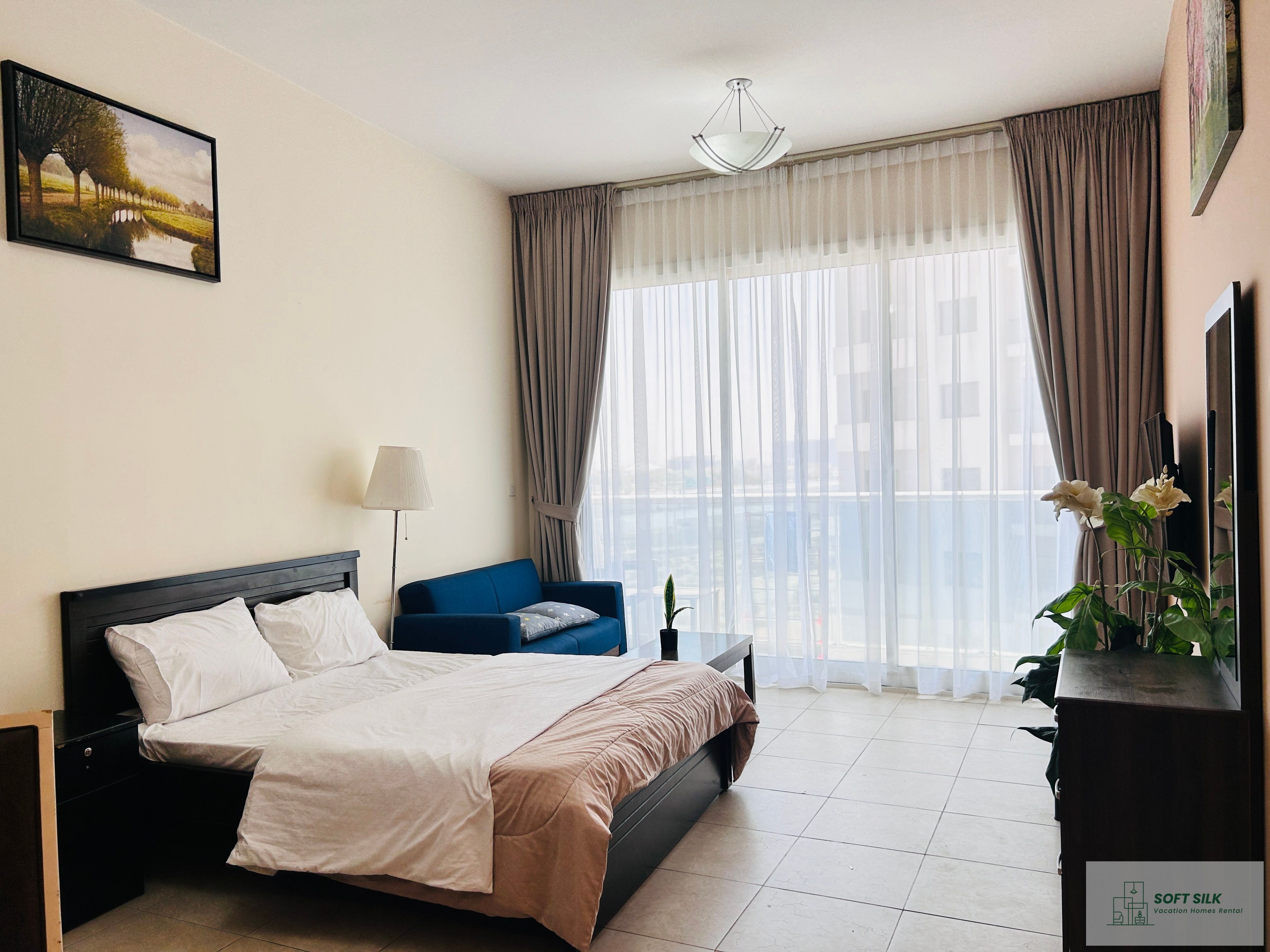 Free Bills | Studio Close to Souq Extra