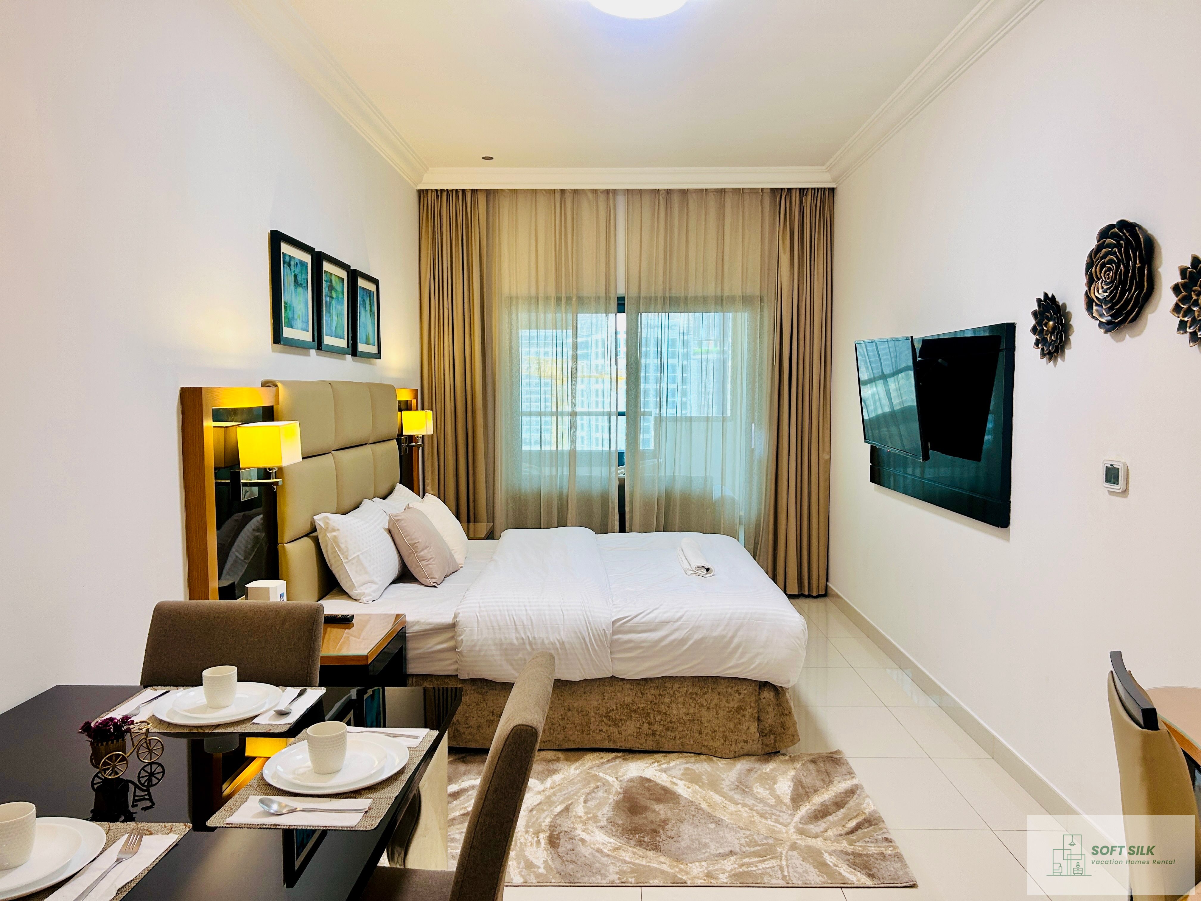 Cozy Business Bay Studio | Burj Khalifa View