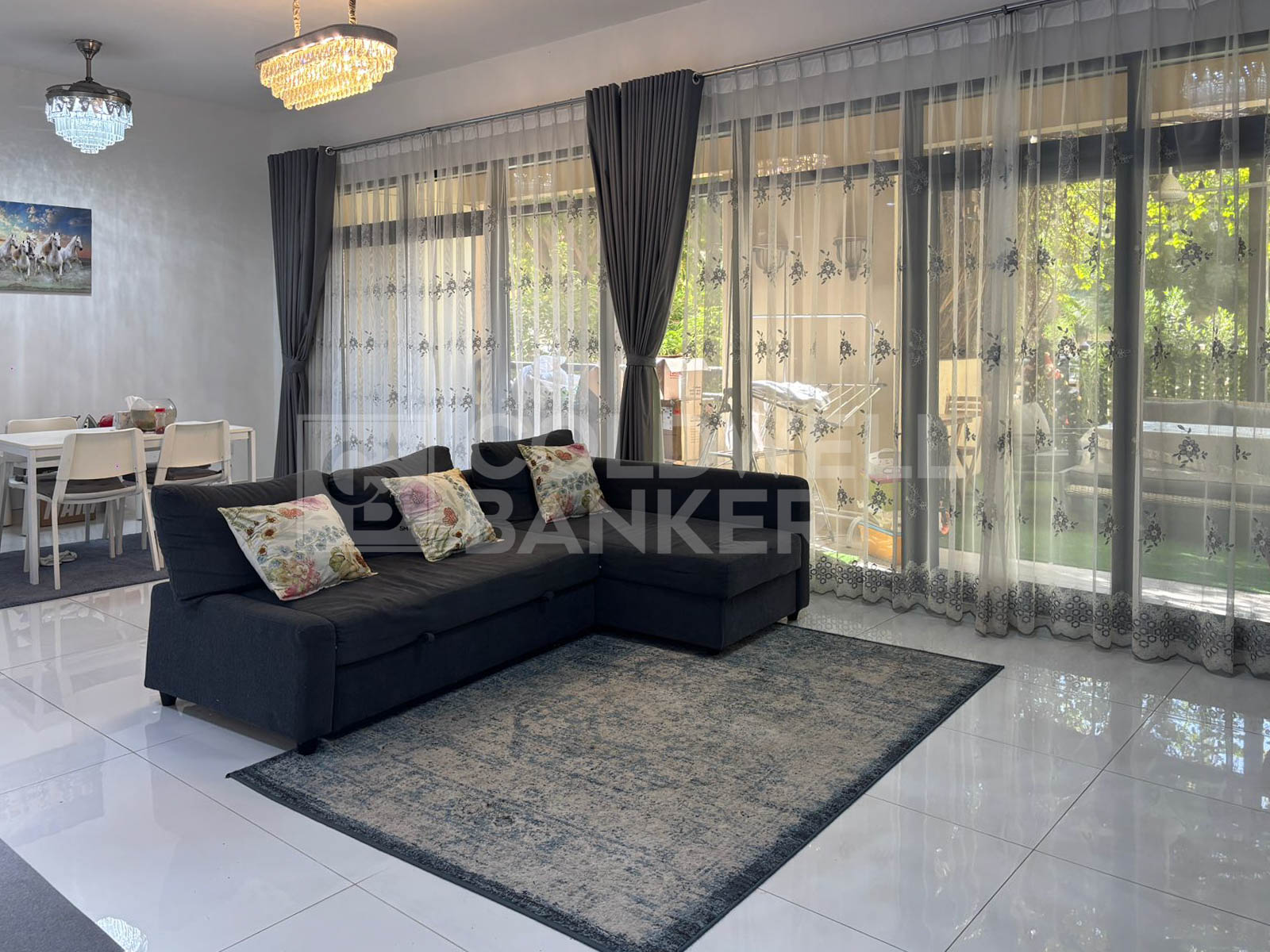 Exclusive | Renovated | Upgraded with Courtyard