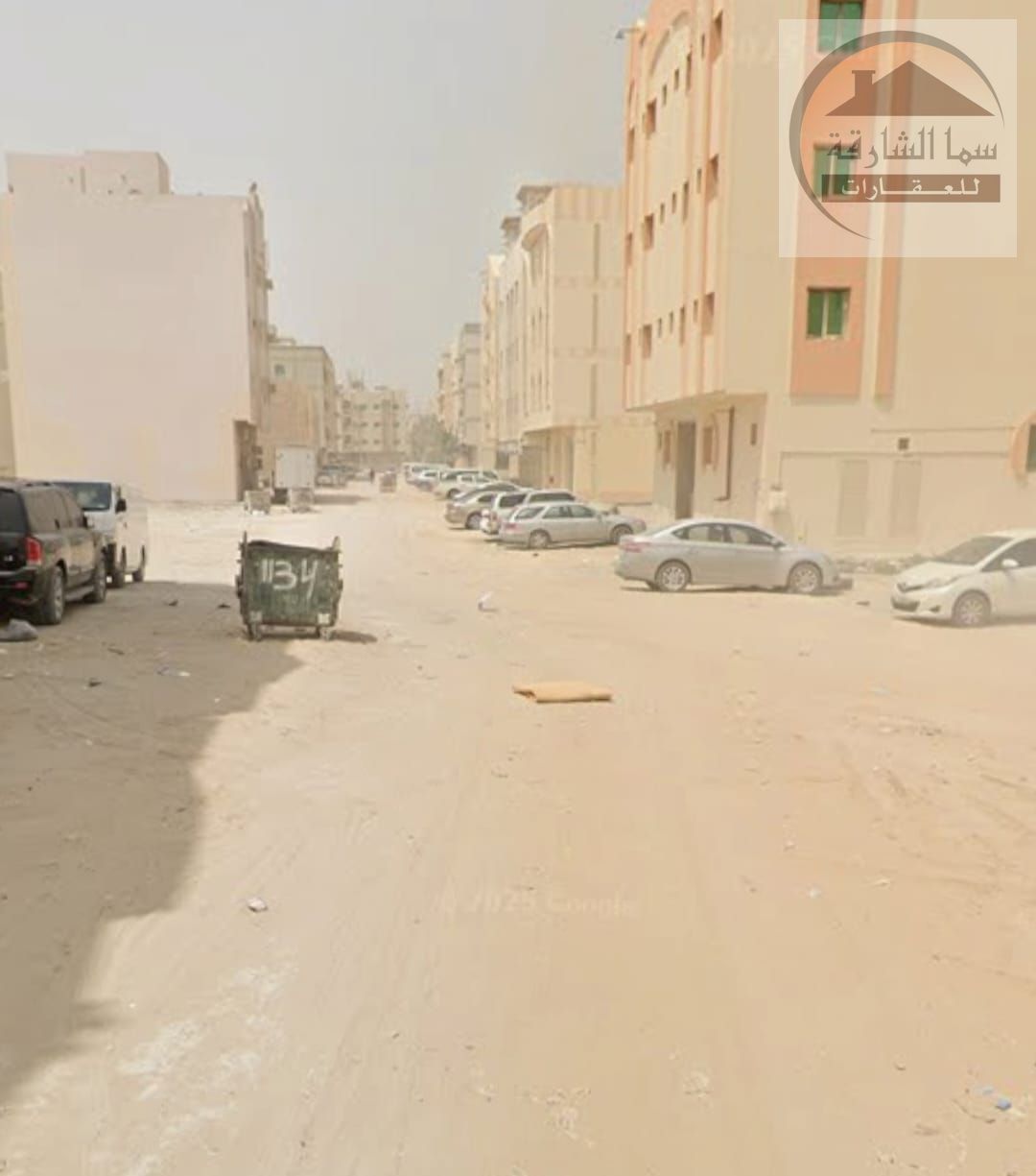 For sale, land in the Muwailih commercial area, a very suitable location, the area is 2906 square feet and the area per square meter is 270 square met