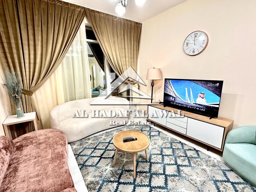 For monthly rent in Al qasbaa area, a room and a hall with free internet