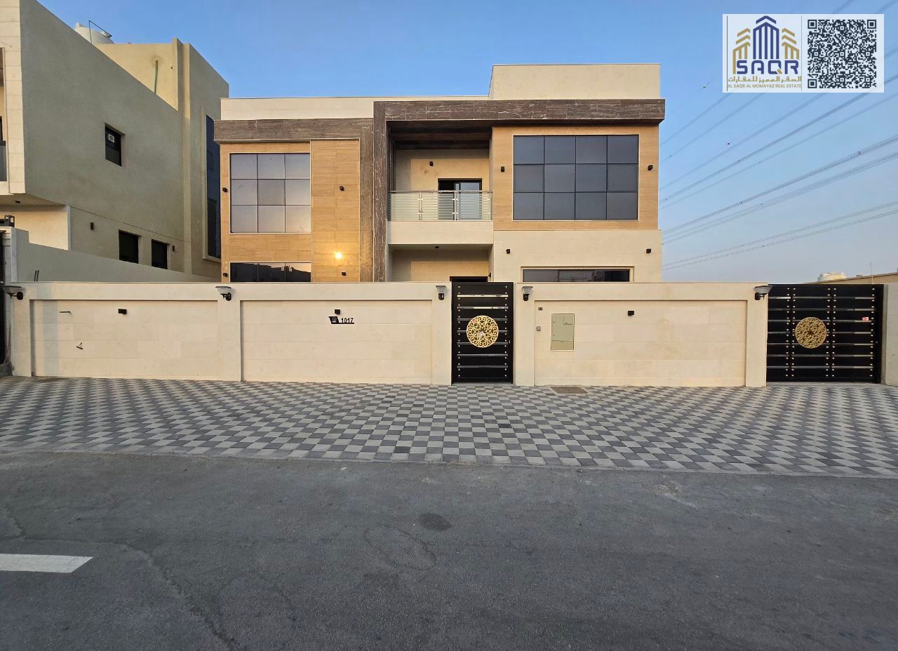 Spacious villa with large areas, freehold, stone facade, and high-end, super deluxe design