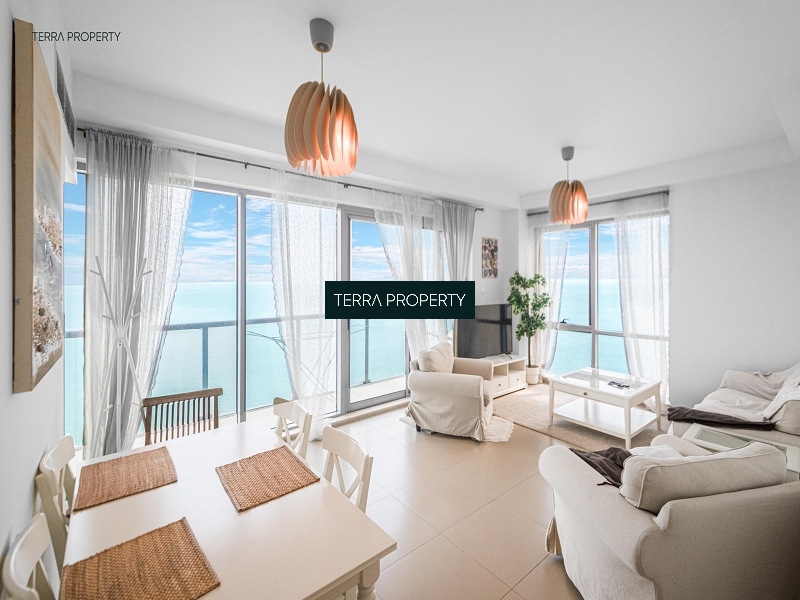 Captivating Sea View Apartment-Book Now!