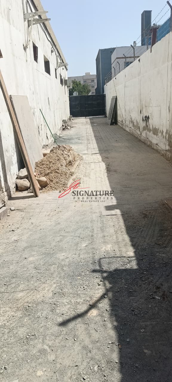 New Warehouse 5000 ground 25 Kva 3 Phase Electricty For Rent In ajman Industrial Area Ajman