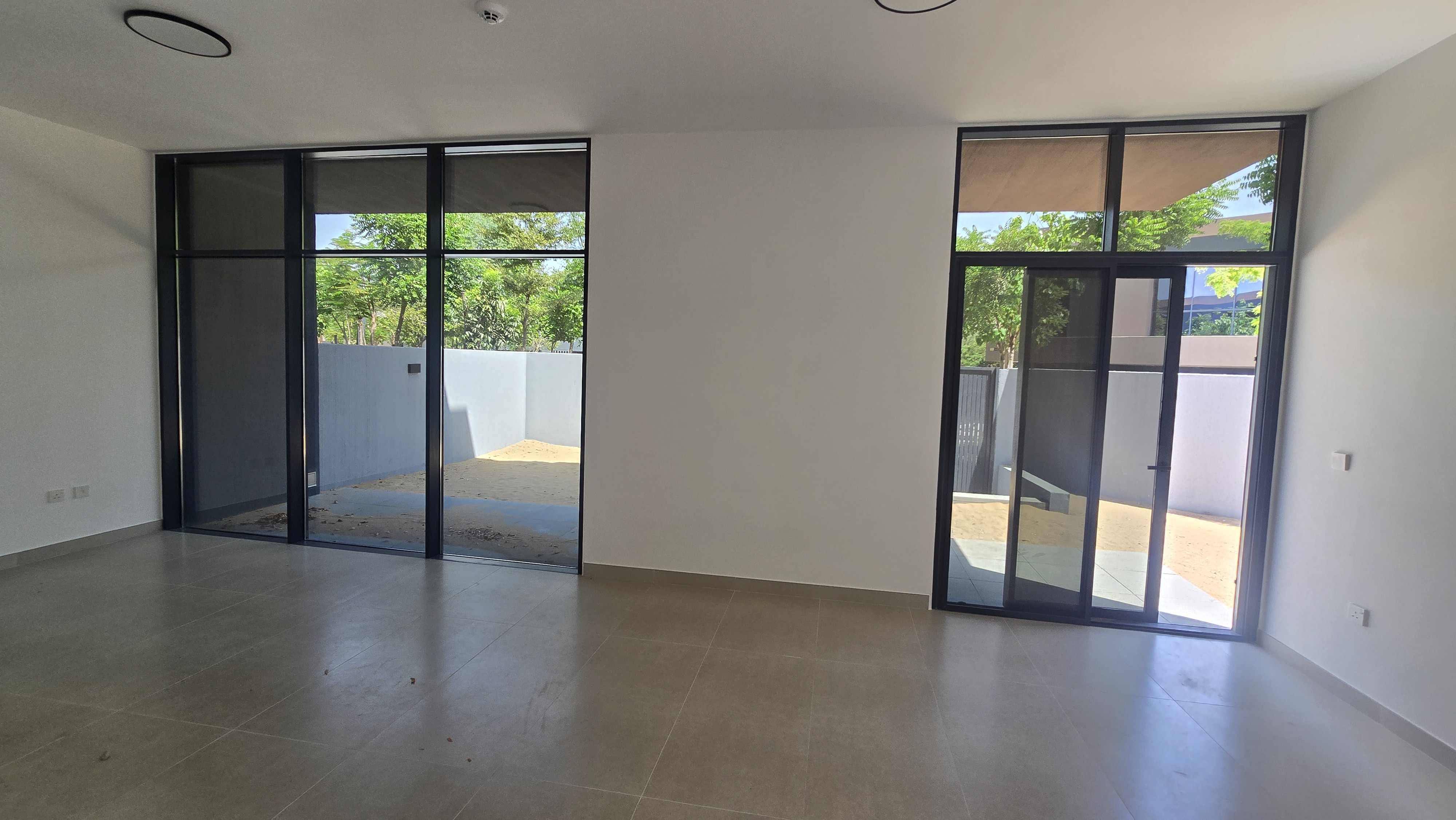 For Sale 4Bedroom Corner Townhouse + Majlis in Masaar