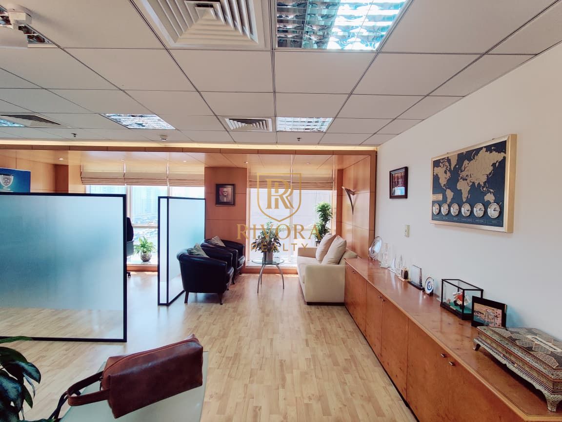 FITTED OFFICE I NEAR METRO I SZR