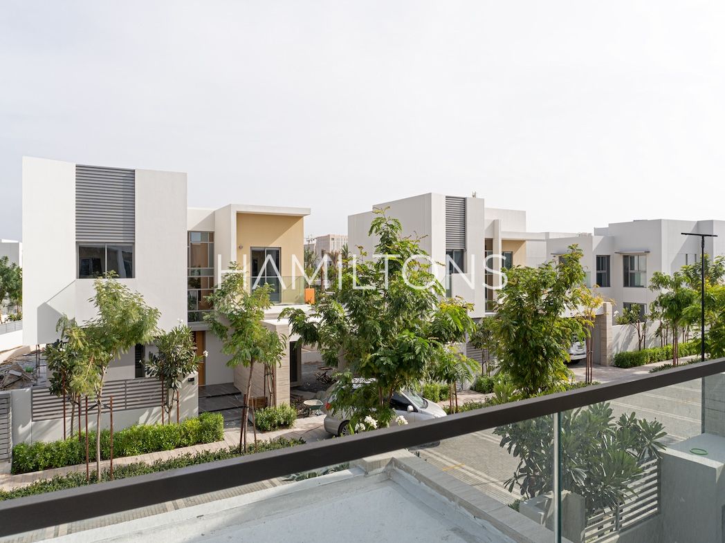 Luxury Gated Community | Perfect for Families | Resale