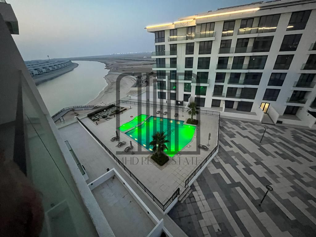 Hot Deal | Studio with Balcony & Stunning View for Rent