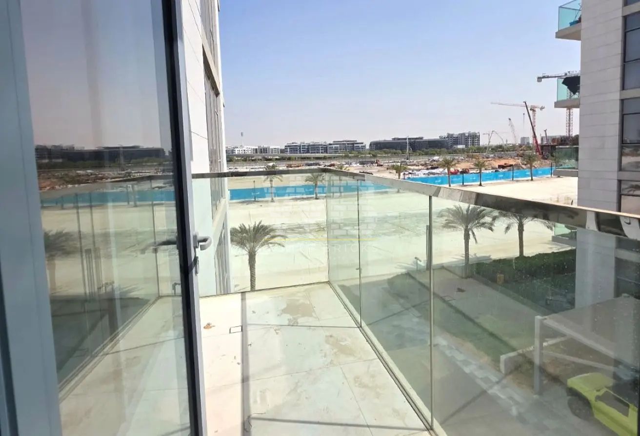 Prime Location | Beach Access | Vacant