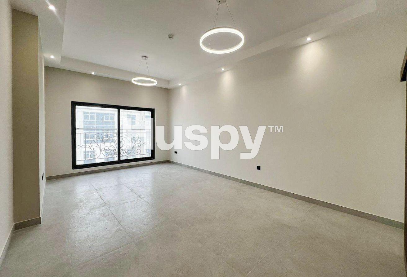 High Floor | Large Layout | Vacant