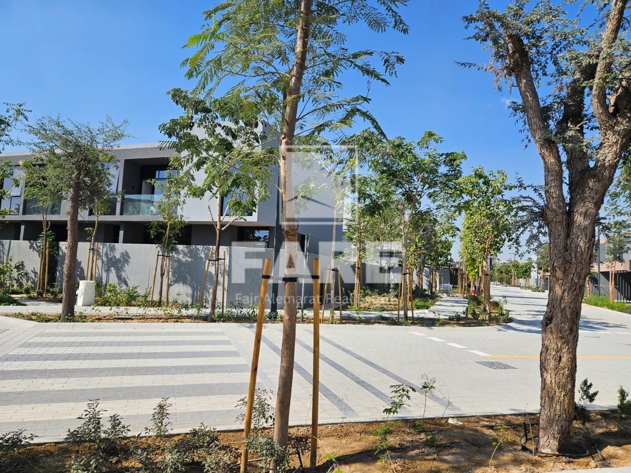 4 bedroom corner | free hold all nationality | ready to move