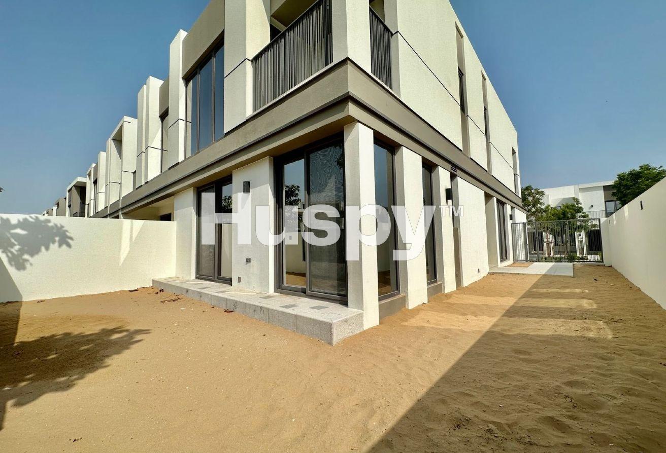 Vacant | Near Amenities | Landscaped