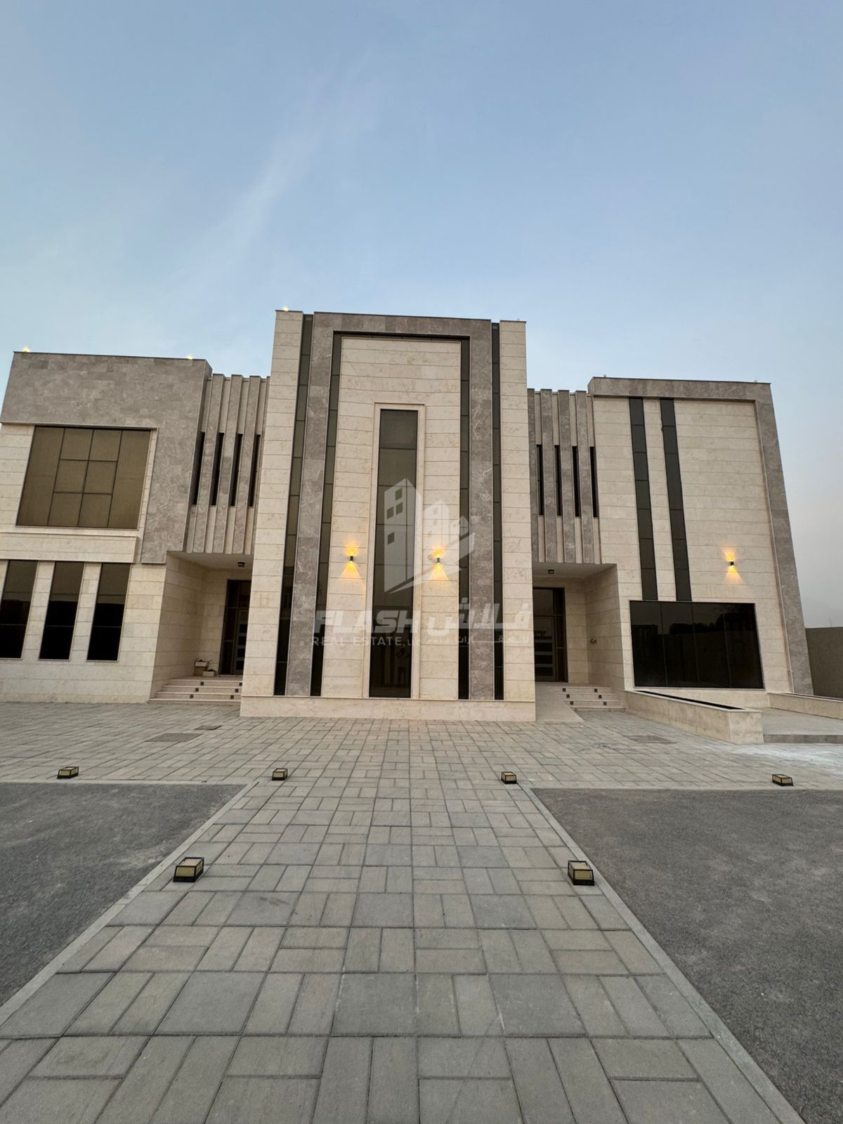 Luxury villa for sale in the Seih Al Ghubb