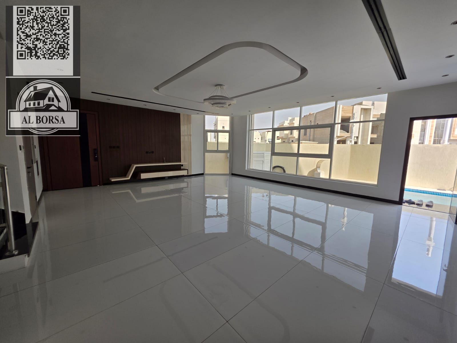 Luxury Villa for Sale in Al Helio 2 - Ajman Area: * Land: 4500 sq ft * Building: 5200 sq ft • Spacious Majlis with Washbasins • Large H
