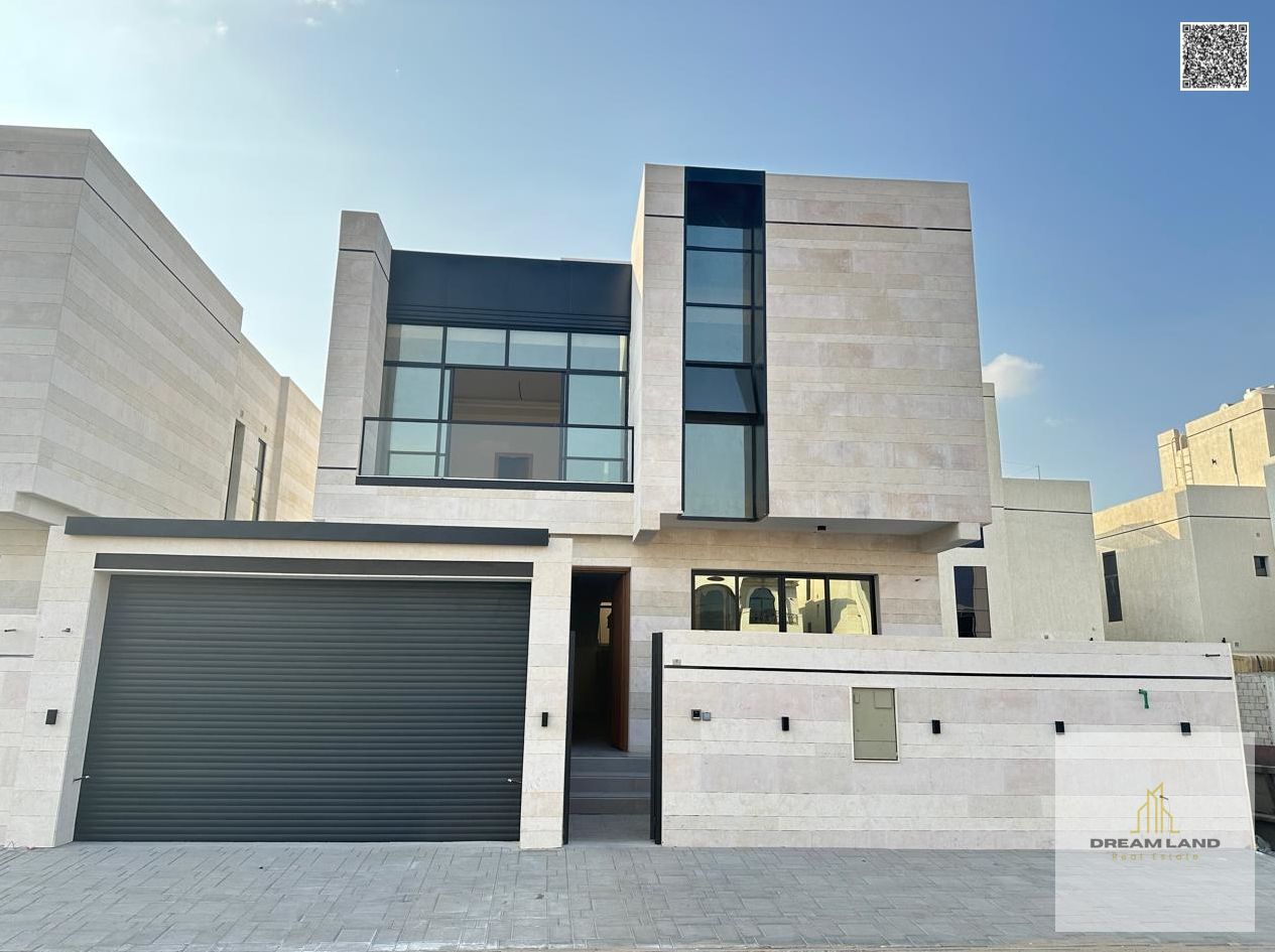 One of the most luxurious villas in Ajman, with a palace design, super deluxe finishes, and personal construction, with freehold ownership for life fo