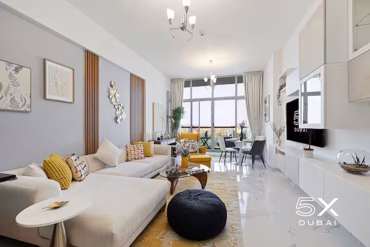 FiveX | Elegant 2 bedroom + extra room / spacious layout