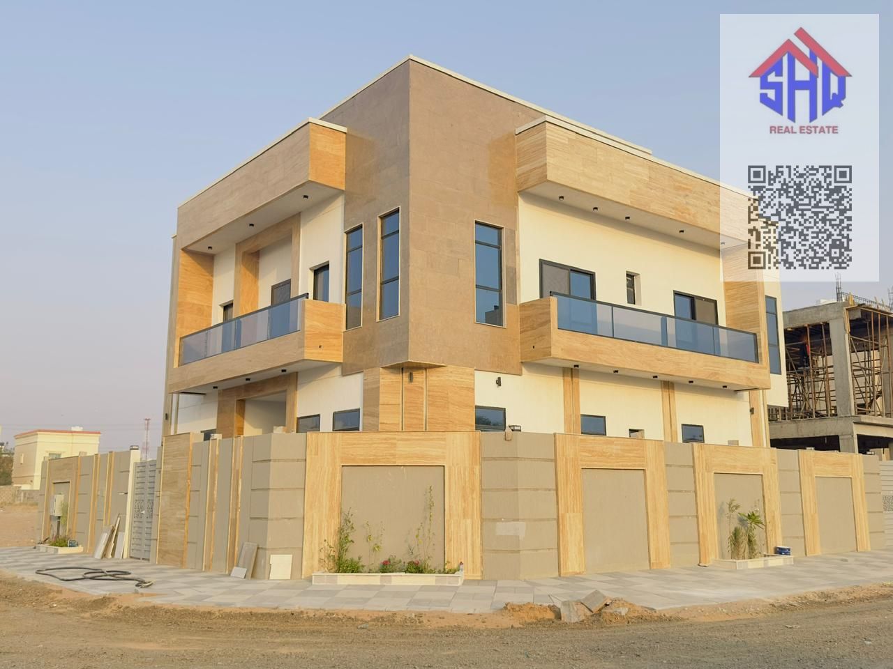 For rent, a five-bedroom villa with a master bedroom, a living room, and a maid's room.