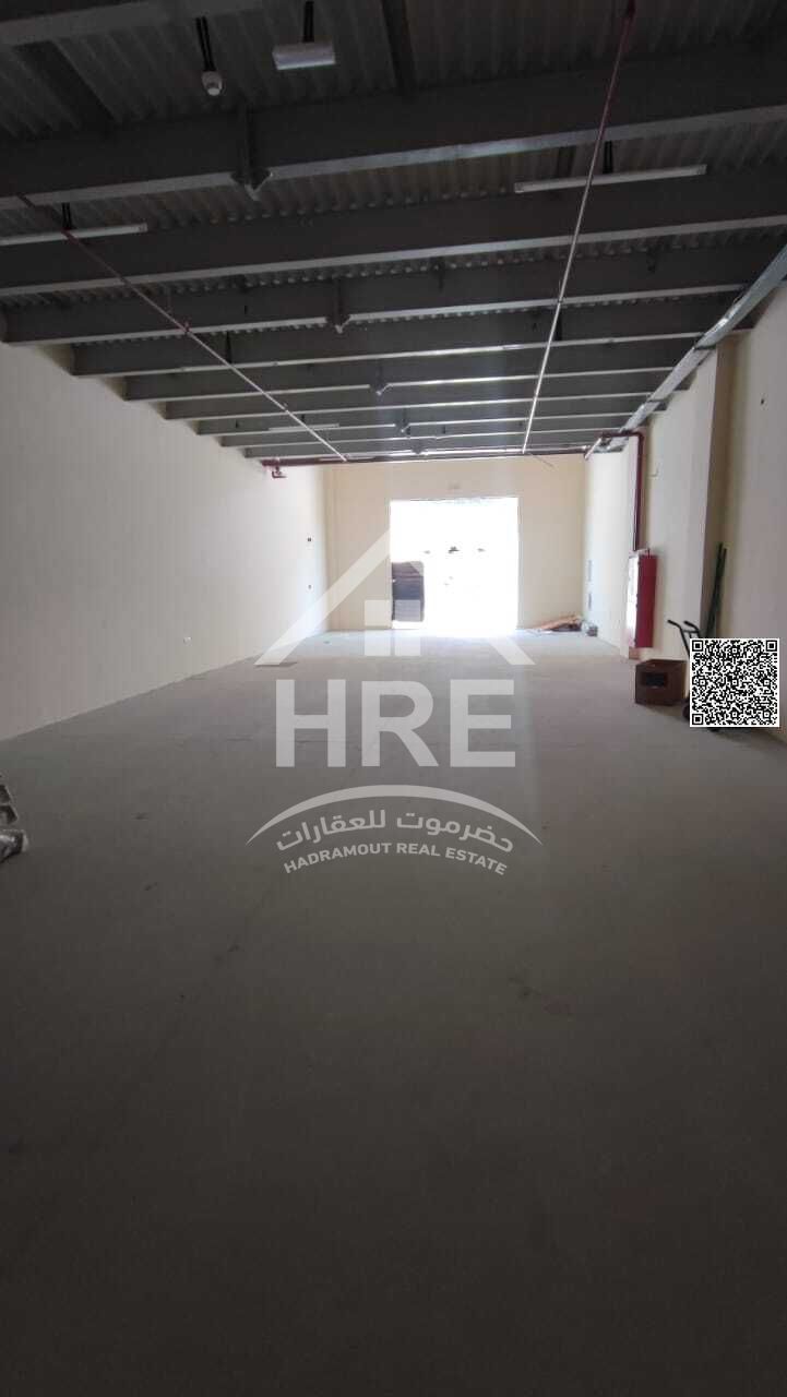 3,056 sq ft, two-story warehouse in a strategic location.