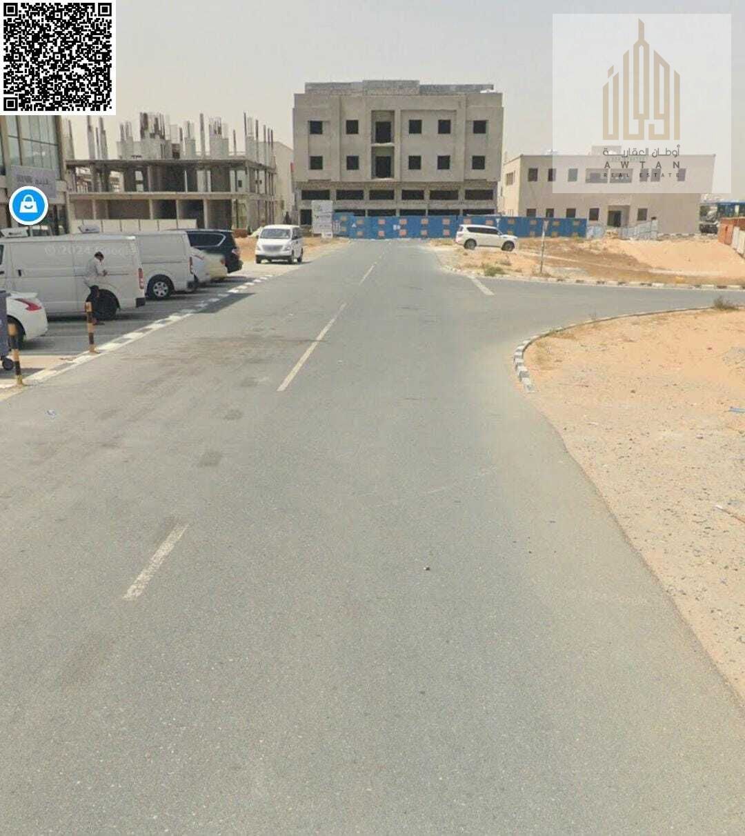 Commercial land, prime location, large area, corner of street and alley