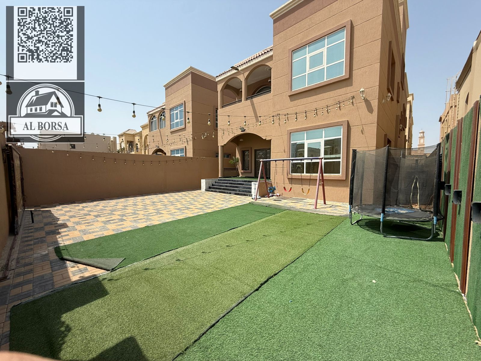 For sale - Luxury villa in Al Muwaihat 1, Ajman | Area 5000 sq ft | 5 master bedrooms + maid's room | Majlis and hall including water, electricity and