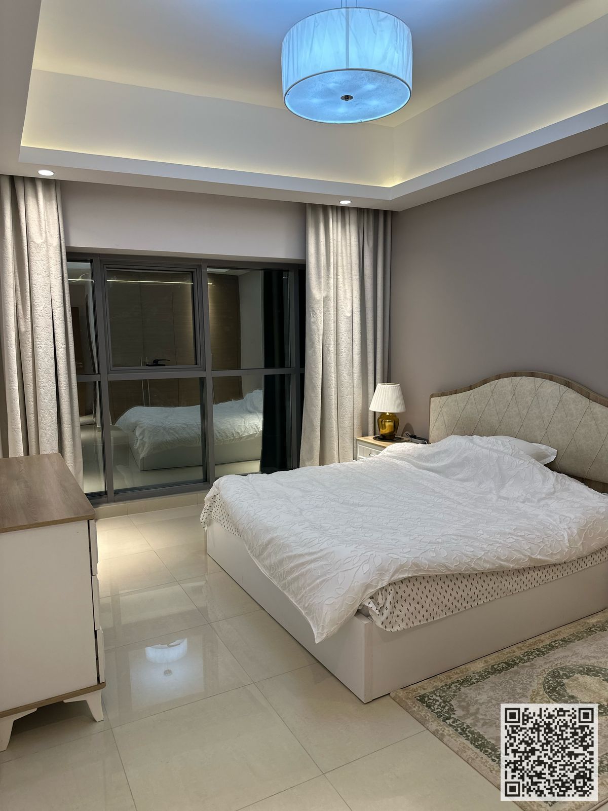 Luxury two-bedroom apartment with a gym, swimming pool and parking, fully furnished, for monthly rent in Ajman - Al Rashidiya 1 - Gulfa Tower