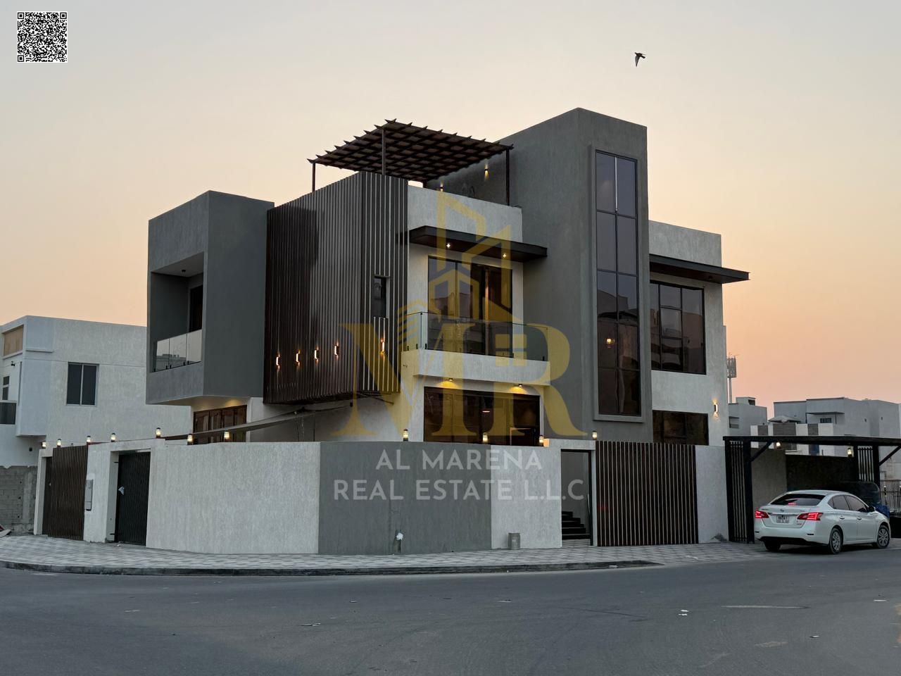 Corner villa, 3500 sq ft, inclusive of registration and ownership fees, electricity, water and air conditioners, on the main street, ready for occupan