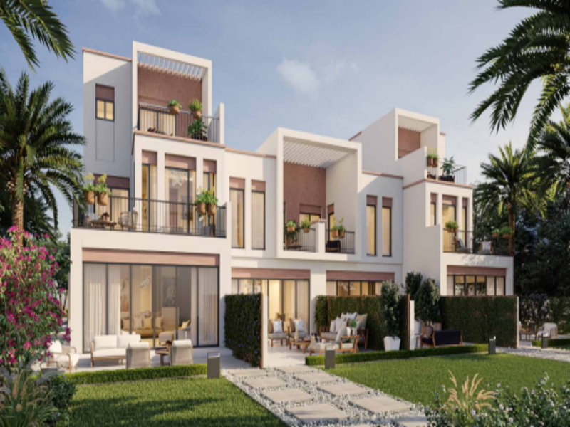 5 Beds + Maid I Prime Location I Large Layout