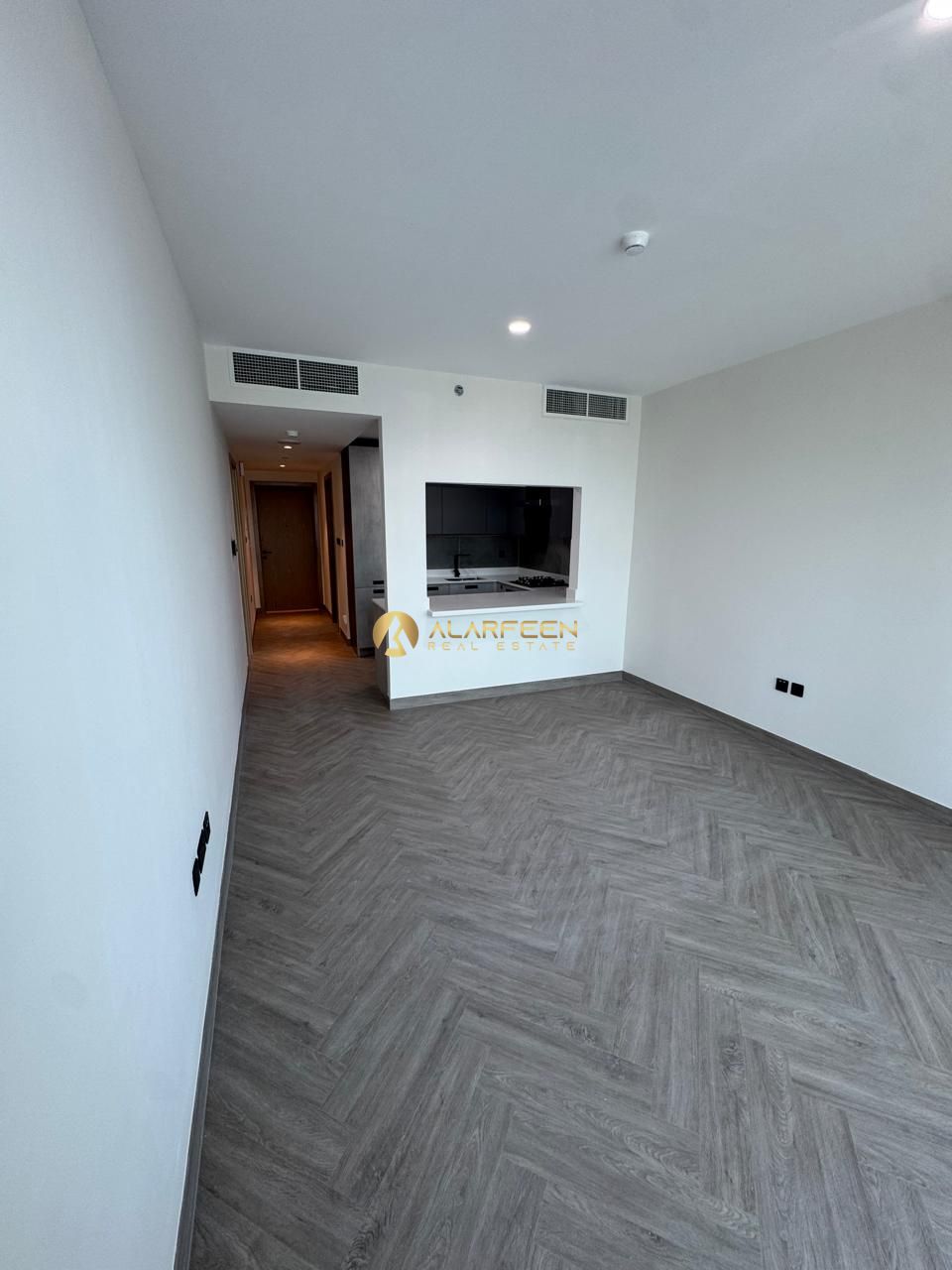 Higher Floor | Unfurnished 1bh...