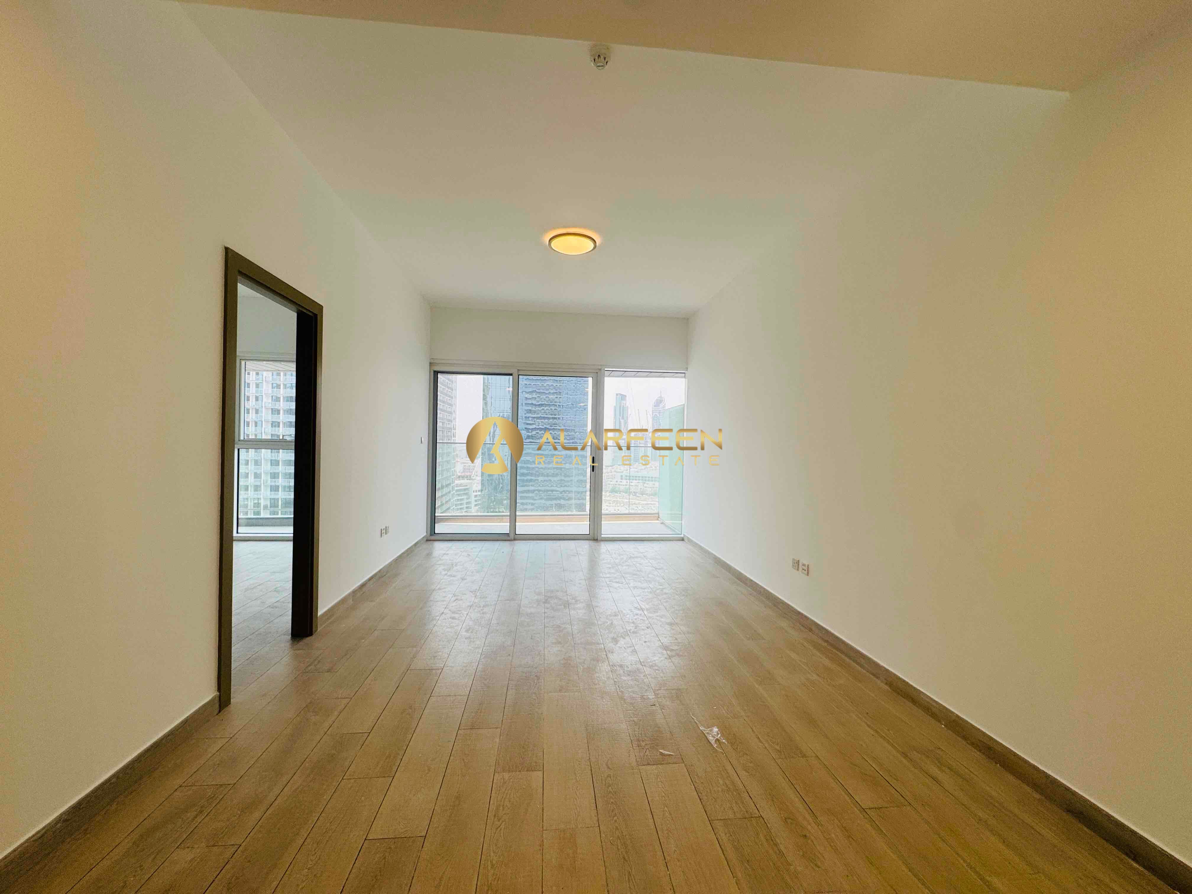 HIgh floor | Specious | Prime Location