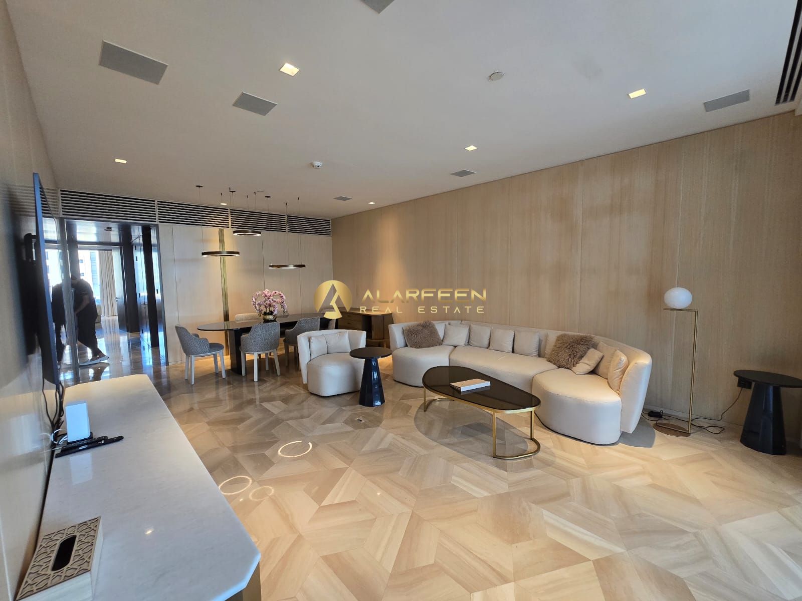 Fully Furnished | Prime Location | High End Quality