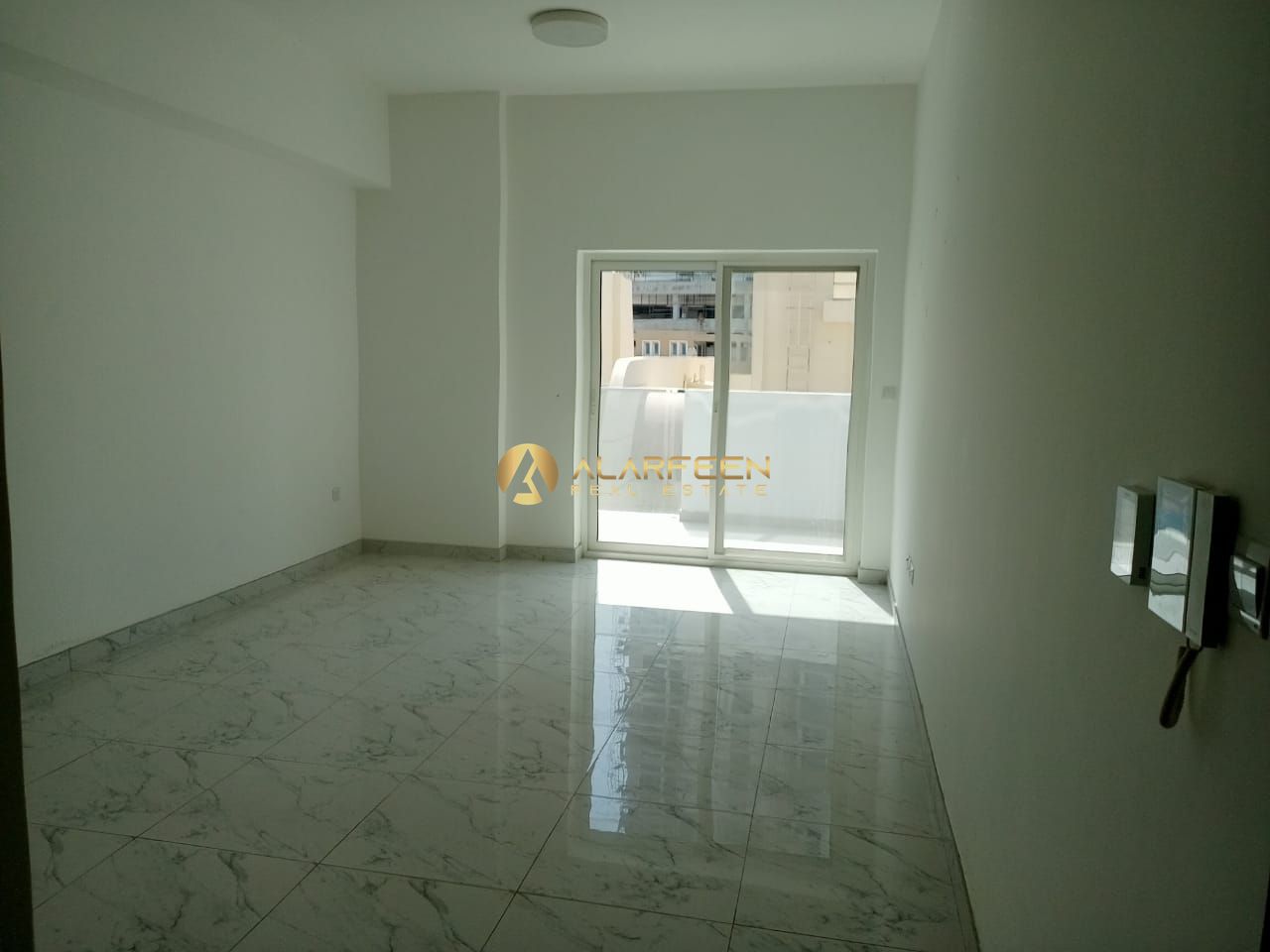 Well Maintained| Prime Location| Call Now