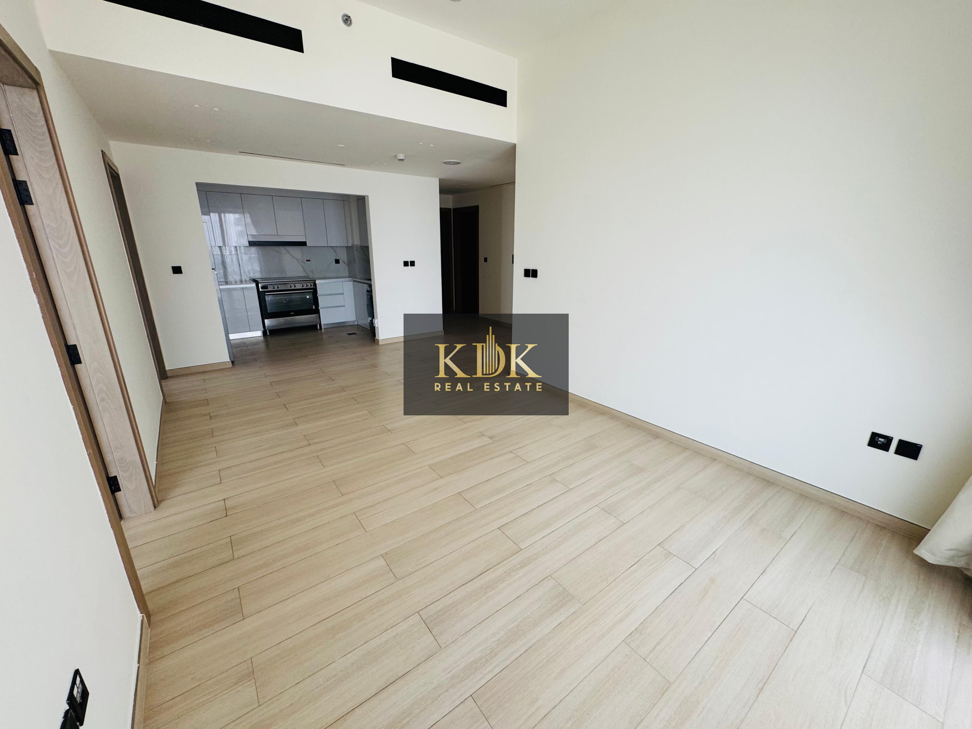 Pool View | Spacious 3BR | Prime location