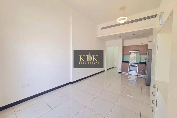 Semi Furnished |vacant soon |Near to circle mall
