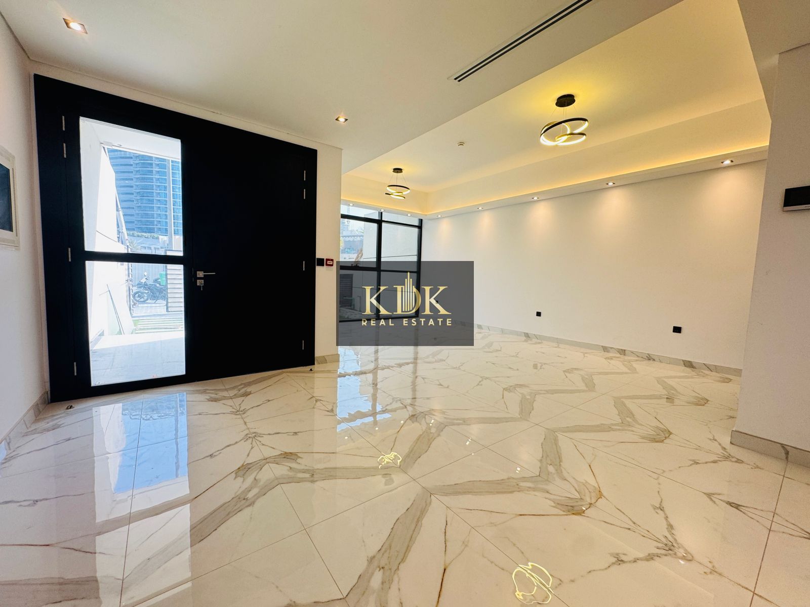 Modern 4+Maid | Unfurnished | Call now