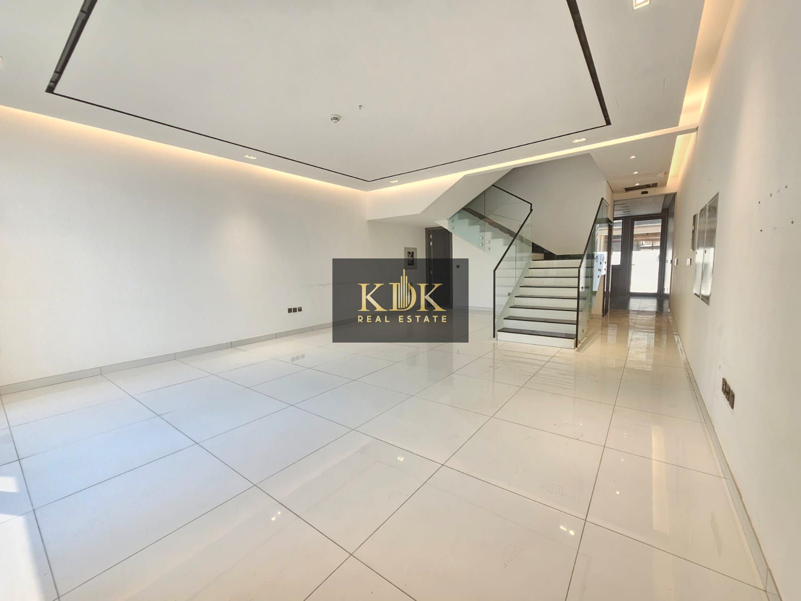 4BR+Maid | Spacious Layout | Private elevator | Call Now