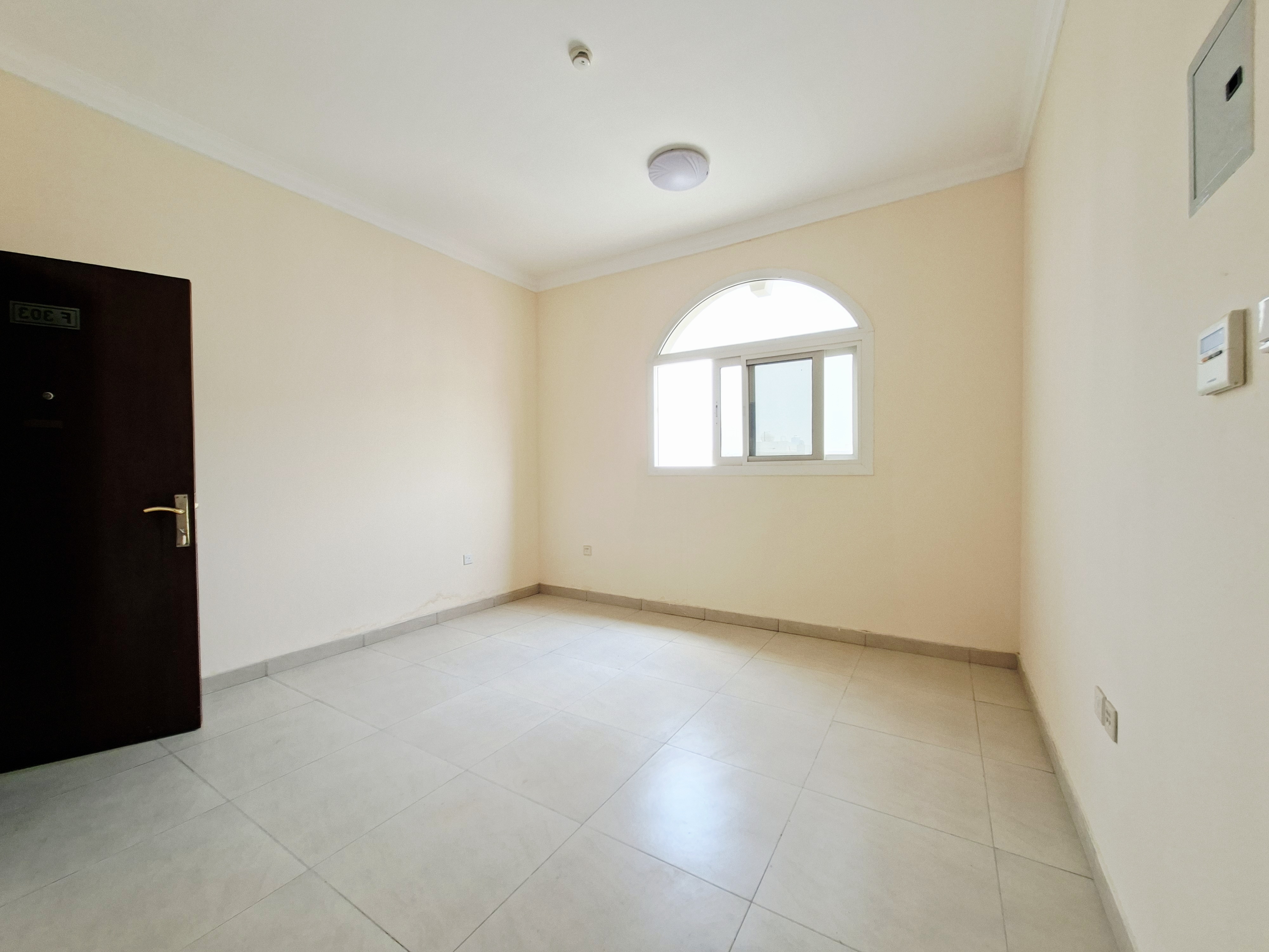 Very big offer no deposit brand new 1. bhk APARTMENT