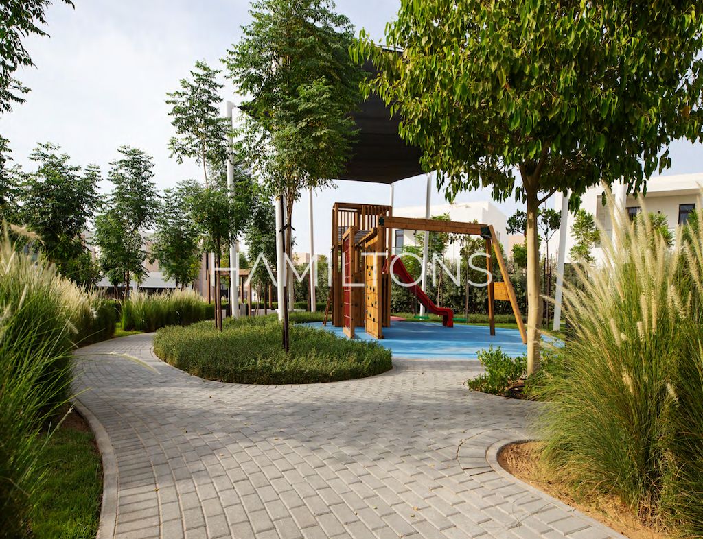 Exclusive Villa | Prime Location | Resale