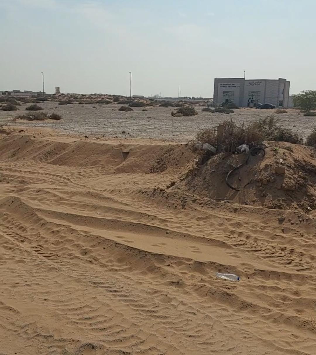 For sale: A plot of land in the Al-Saj'a Industrial Area, Al-Hanou - Al-Jalil