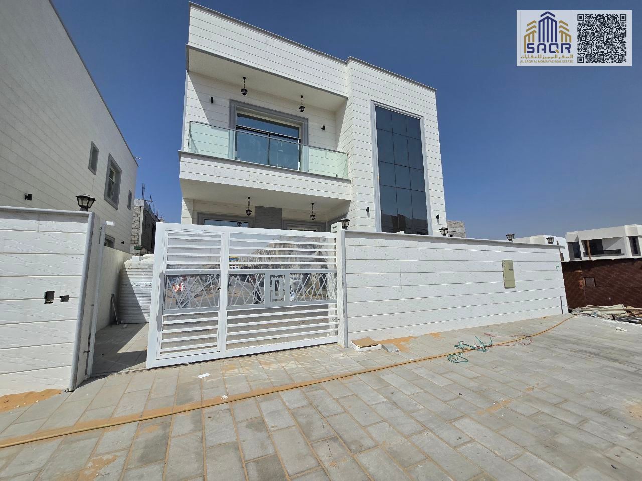 Registration and adaptation included/2 floors and 5 rooms/Freehold for all nationalities