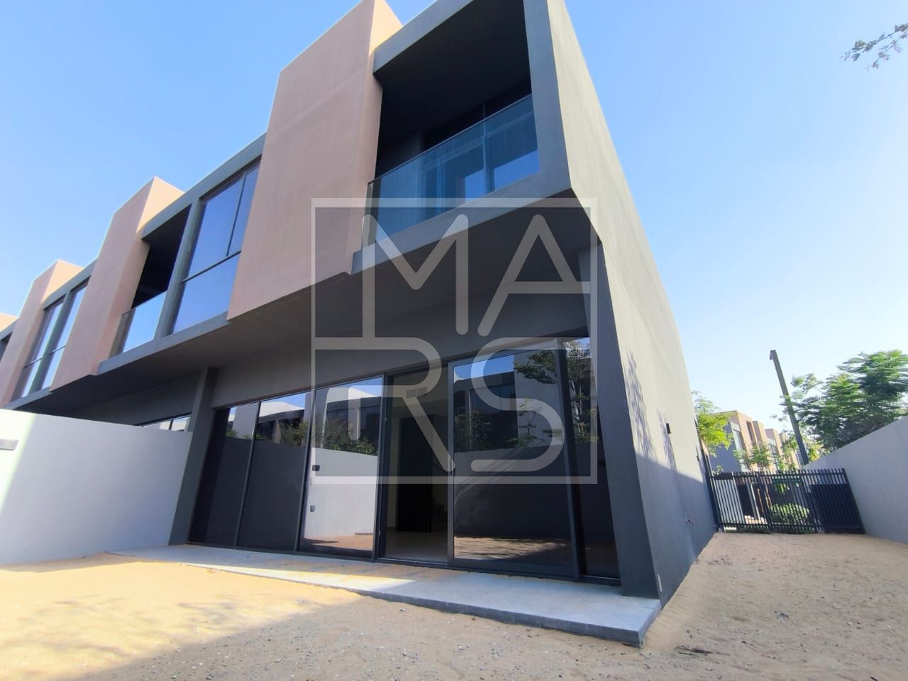 BRAND NEW 3-MASTER BEDROOM TOWNHOUSE FOR SALE IN KAYA MASAAR