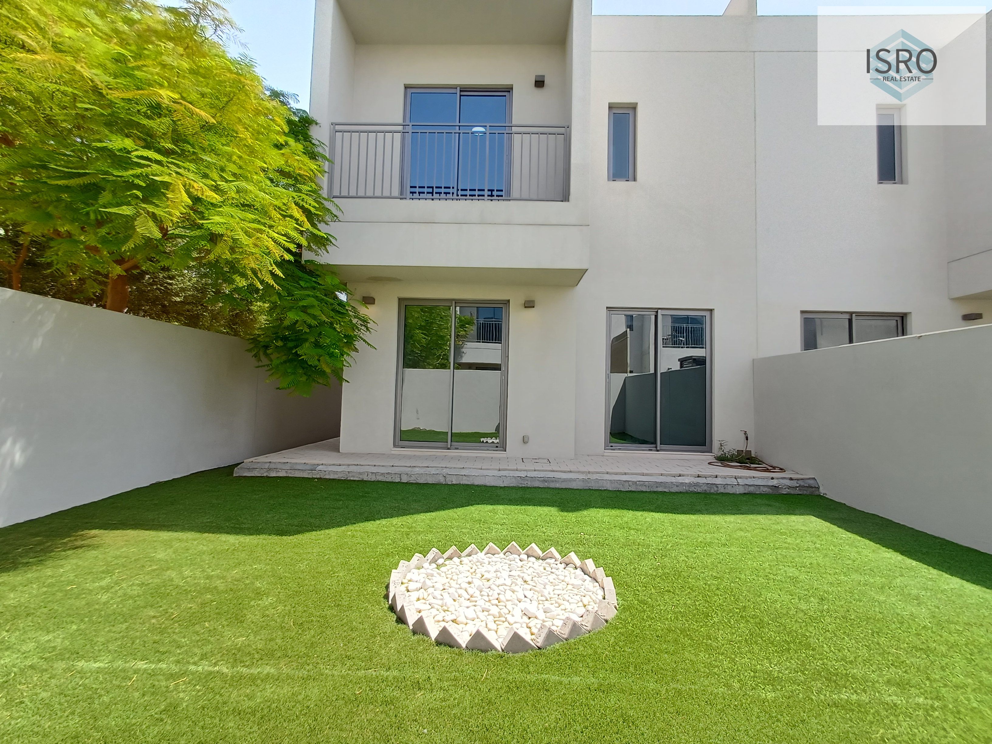 3BEDROOM villa Corner unit available in zahia