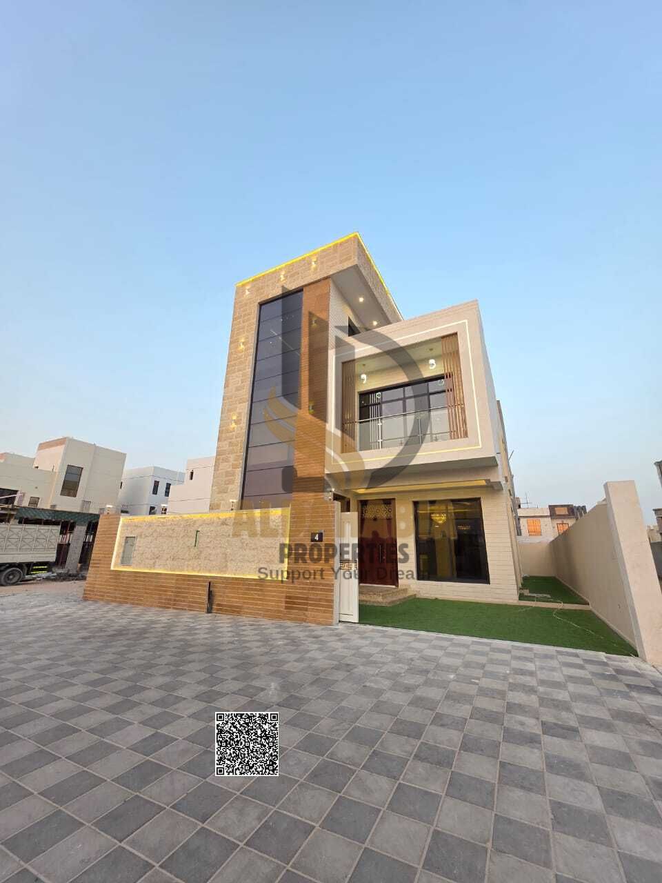 3-storey villa with 6 master bedrooms for sale in Al Bahia area