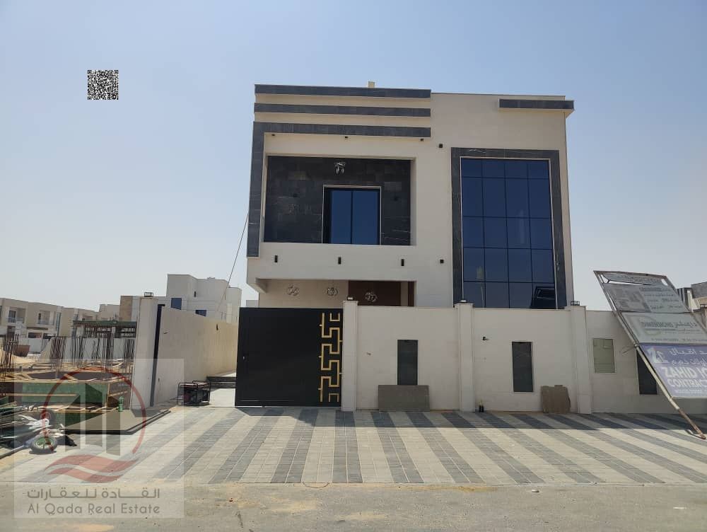 Villa for sale in Al Zahia, 5 bedrooms, hall and sitting room