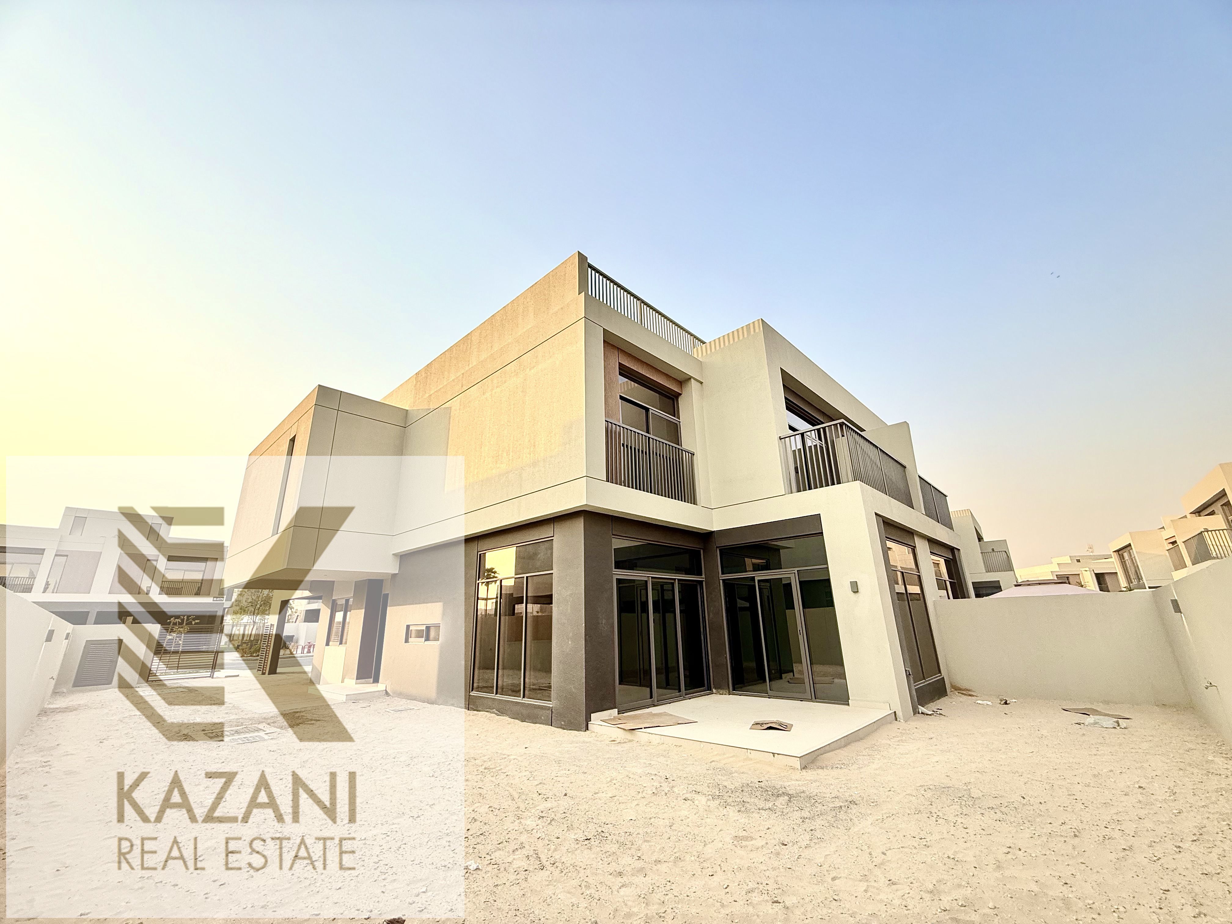 Ready to Move In | 4-Bedroom + Maid Villa in The Pulse Beachfront