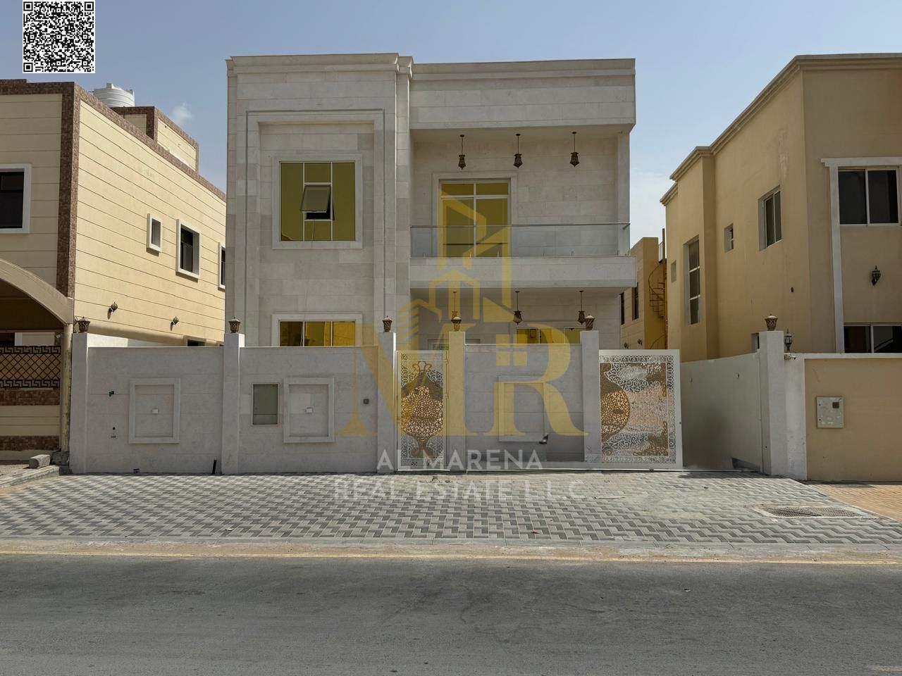 Luxury villa for sale in Al Yasmeen - Ajman | Prime location on the main street | Two floors | 3 master bedrooms | Majlis and hall | Modern kitchen |